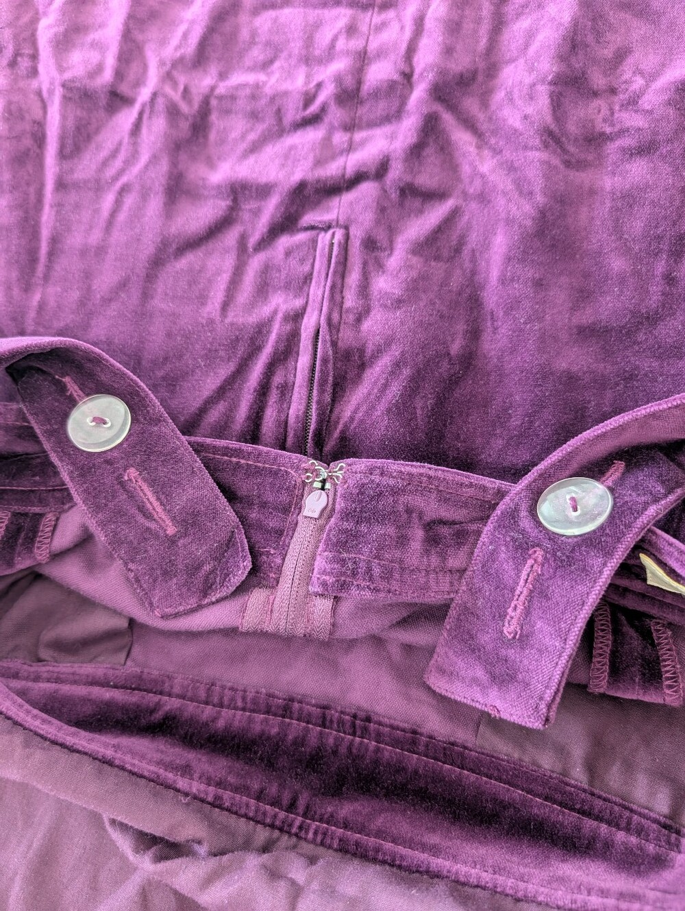 ModCloth Velvet Dress - Picture 5 of 7